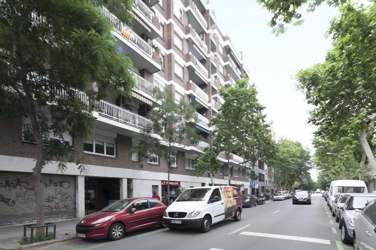 Key Gracia Apartments Барселона Екстер'єр фото